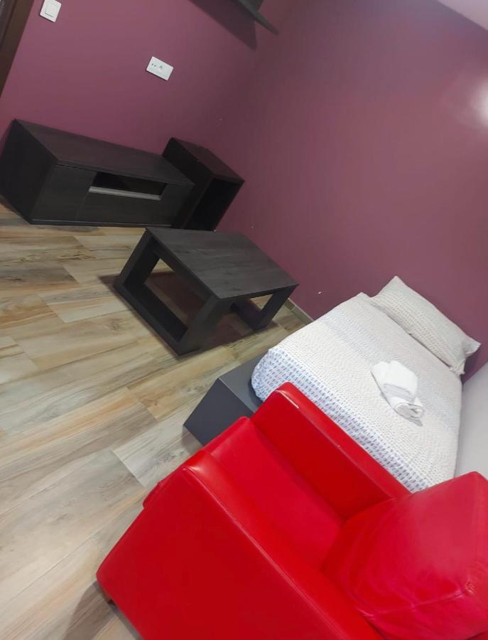 Piso Corazon De Madrid Apartment Exterior photo